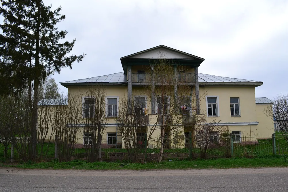 Дом (Семёновское)