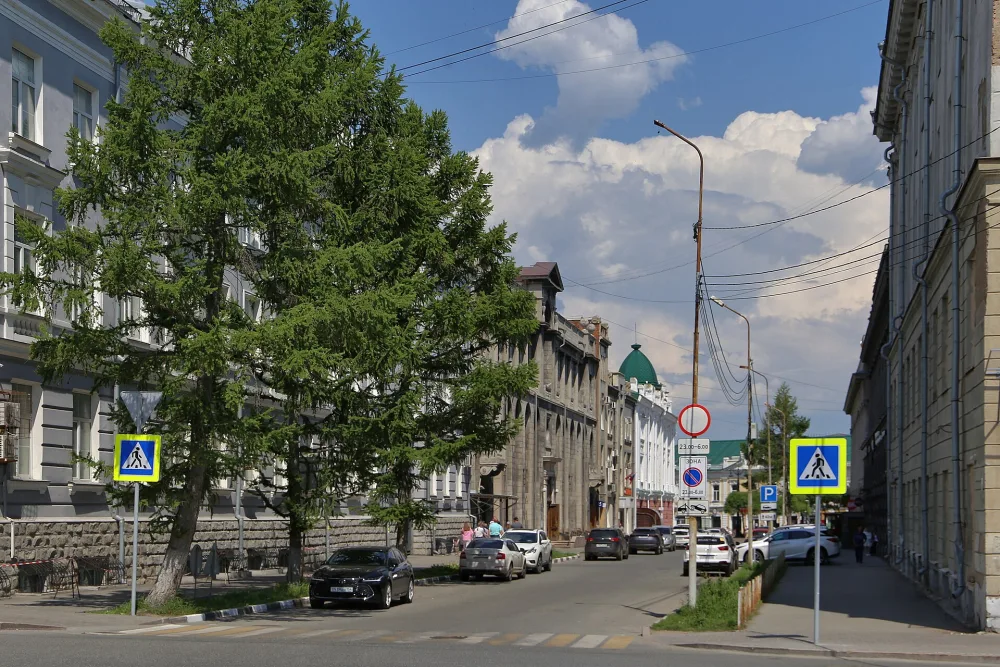 Комплекс застройки Гасфортовской улицы (улицы Карла Либкнехта) (Омск)