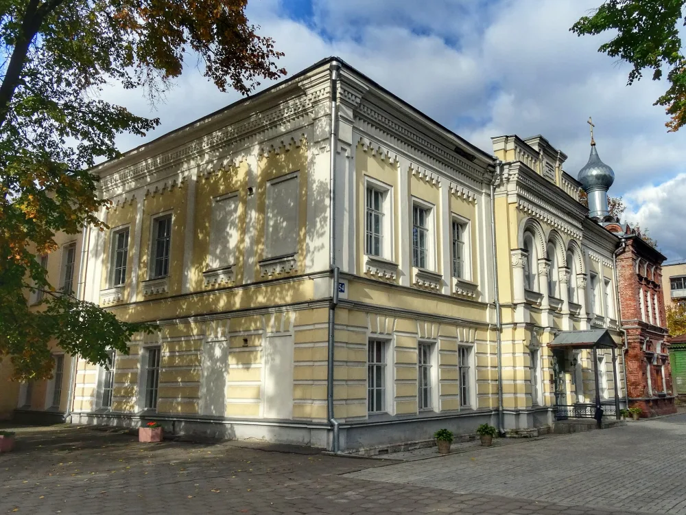 Здание больницы (Тверь)