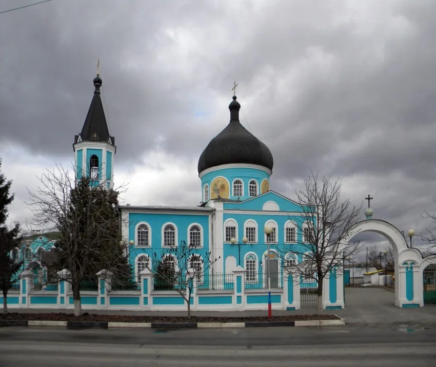 Успенская церковь с интерьером