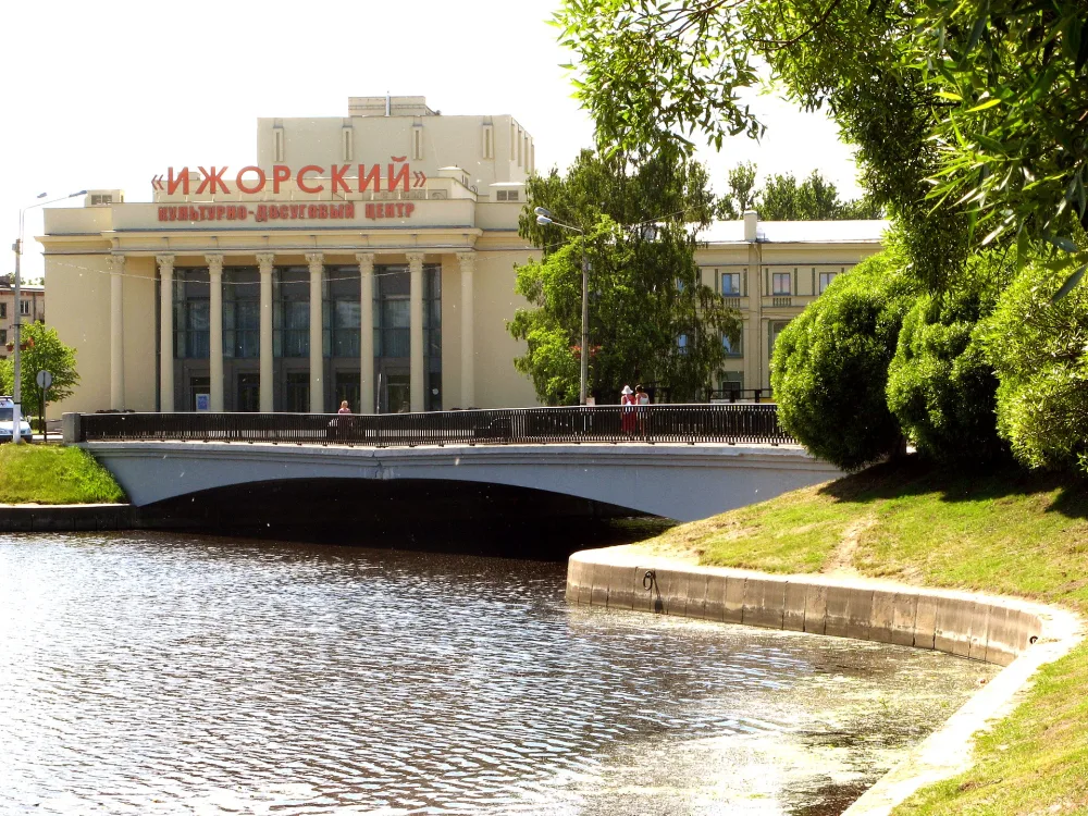 Адмиралтейский мост