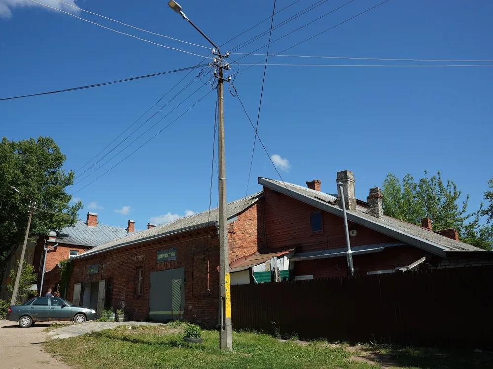 Здание склада (Боровичи)
