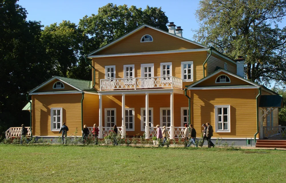 Главный дом (Лермонтово)