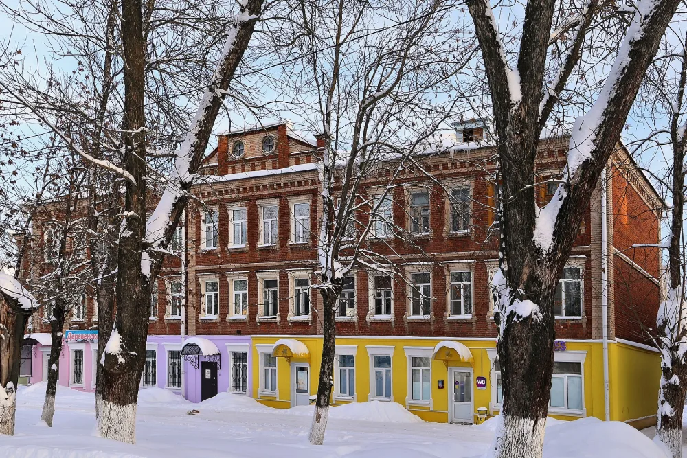 Казарма для рабочих (Фурманов)