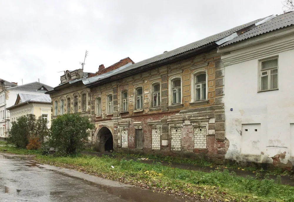 Ансамбль доходных жилых домов (Углич)
