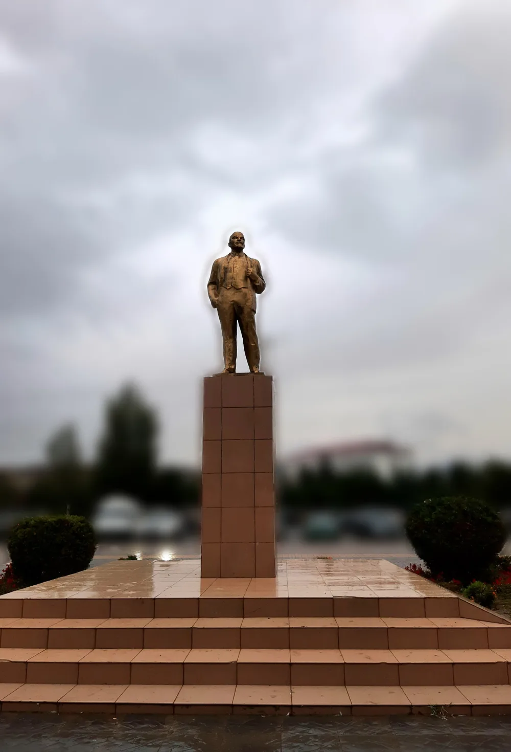 Памятник В.И. Ленину (Каспийск)