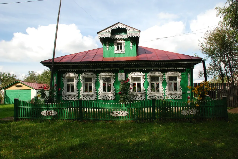 Дом, в котором с 1924 по 1942 г. жил Герой Советского Союза И.Ф. Шушин (Городищи)