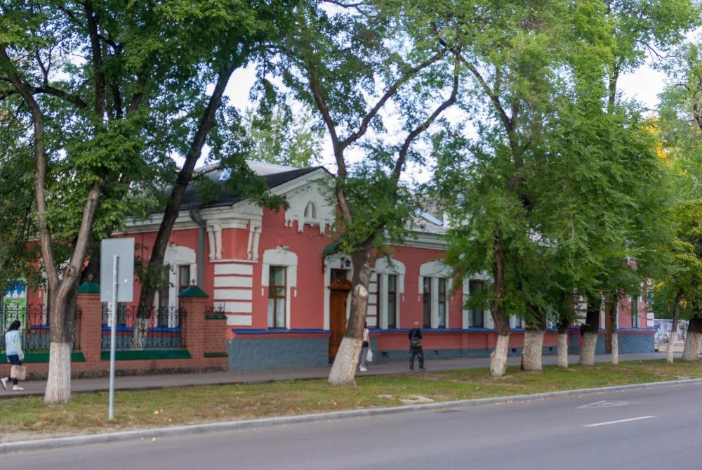 улица Горького 131