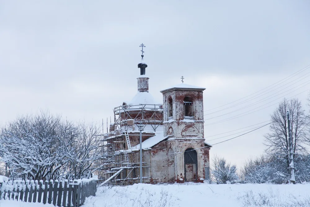 Церковь Михаила Архангела (Чуварлей-Майдан)