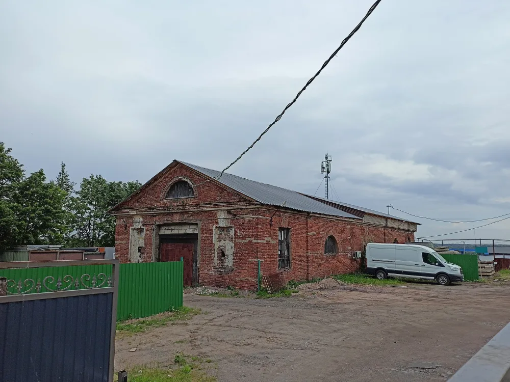 Манеж