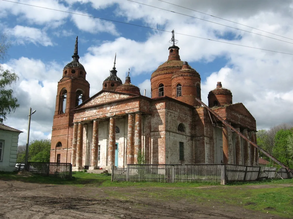 Храм Воскресения Христова (Гагарино)