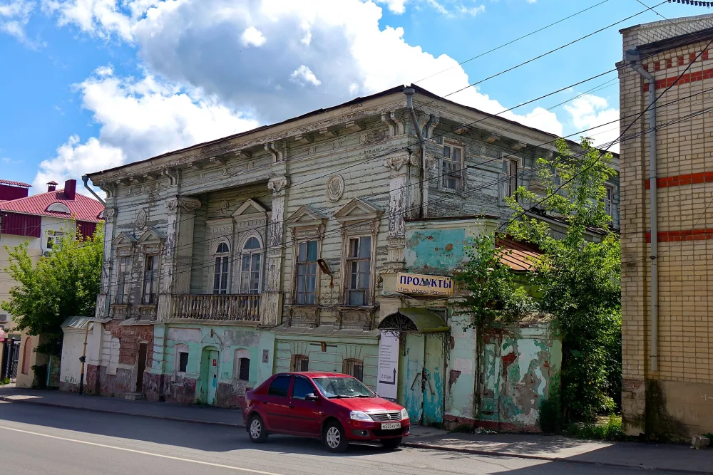 Жилой дом Петровых (Елец)