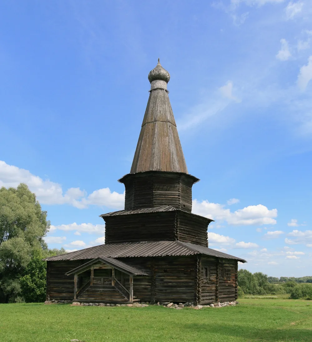 Церковь Успения (деревянная) из д. Курицко Новгородского района (Великий Новгород)