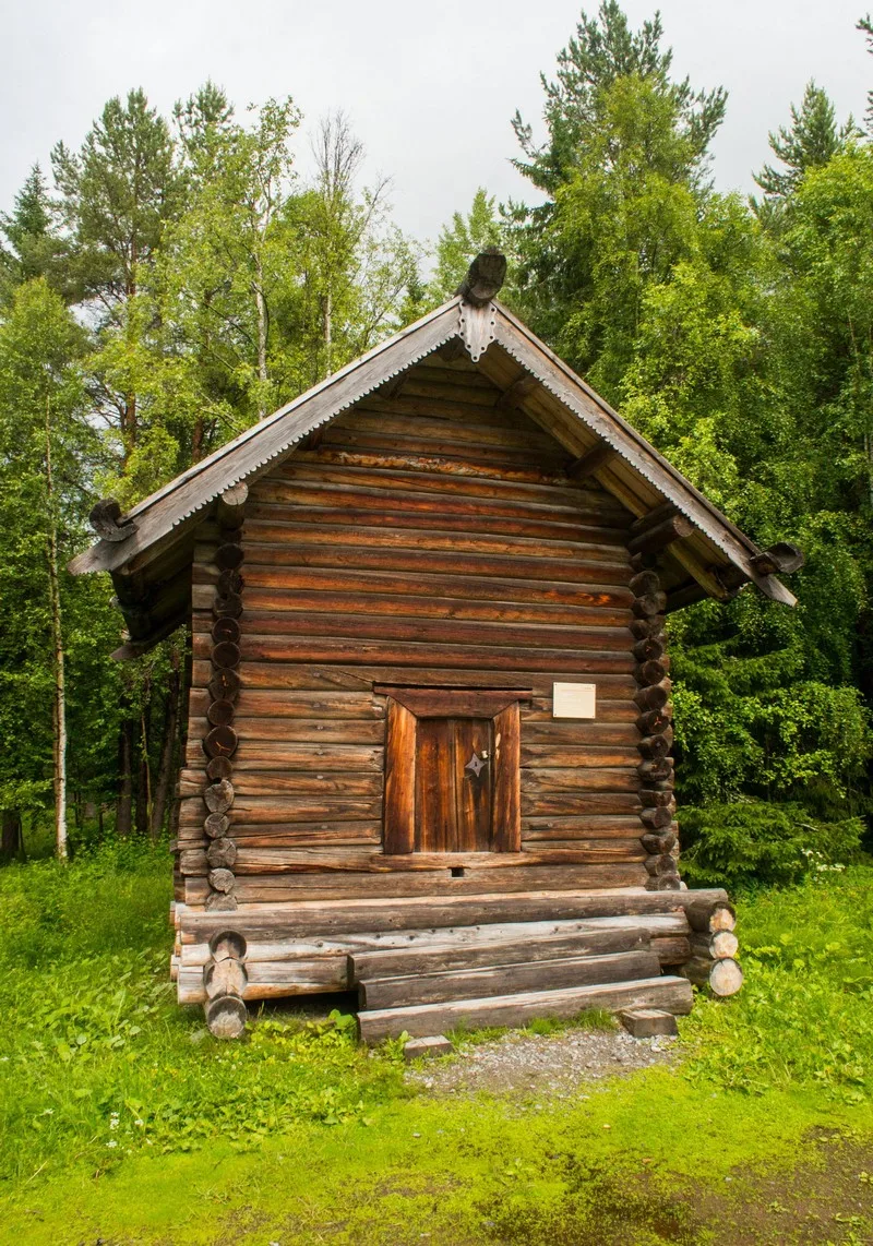 Амбар Митина В.А. (Малые Корелы)