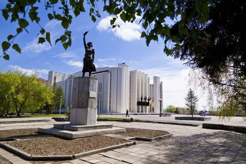 Памятник Наташе Аргентовской