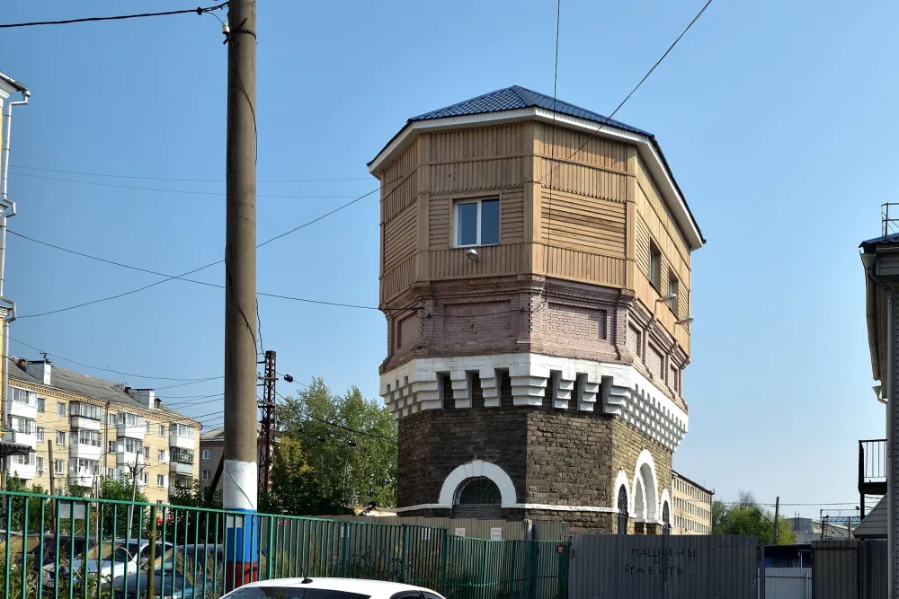 Водонапорная башня (Златоуст)