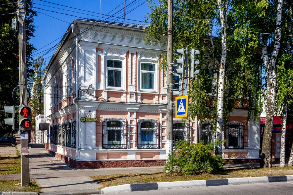 Жилой дом (Семёнов)