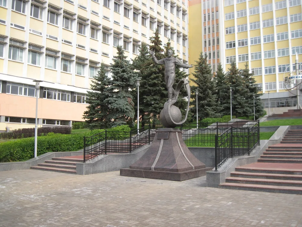 Памятник Юрию Гагарину