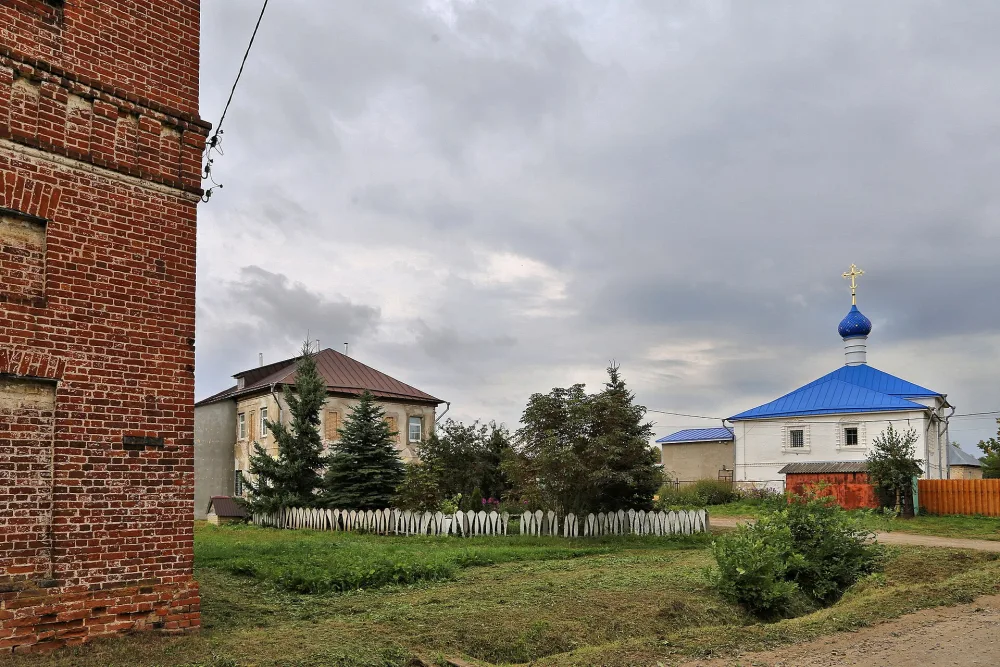 Монастырь Петровский (Ростов)