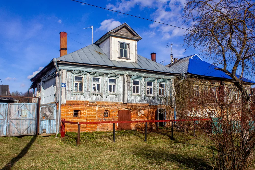 Жилой дом (Каменки)