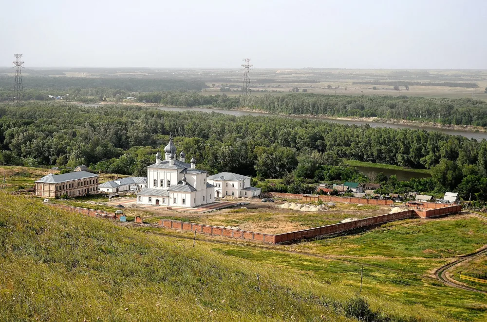 Свято-Вознесенский Кременский монастырь