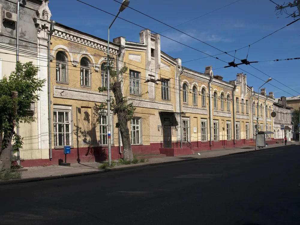 Дома доходные Саметника Б.С. (коммерческое училище) (Омск)