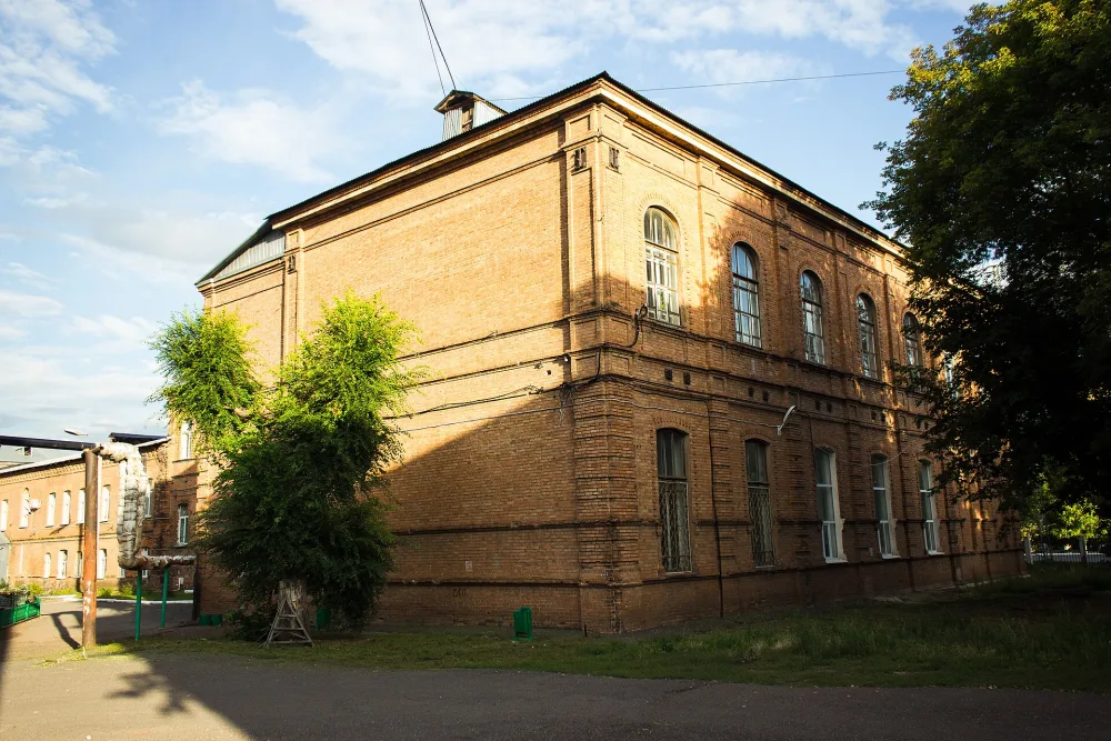 Училище епархиальное (Оренбург)