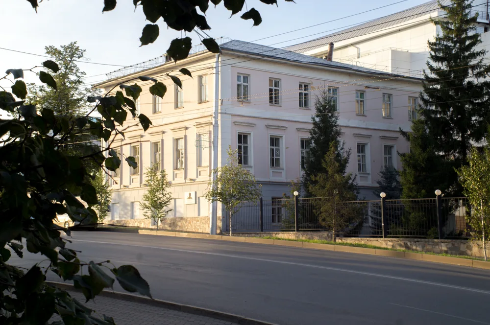 Здание губернской мужской гимназии (Уфа)