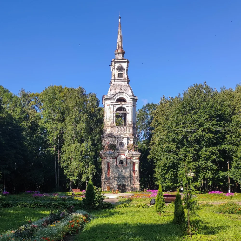 Преображенский храм (Осташков)