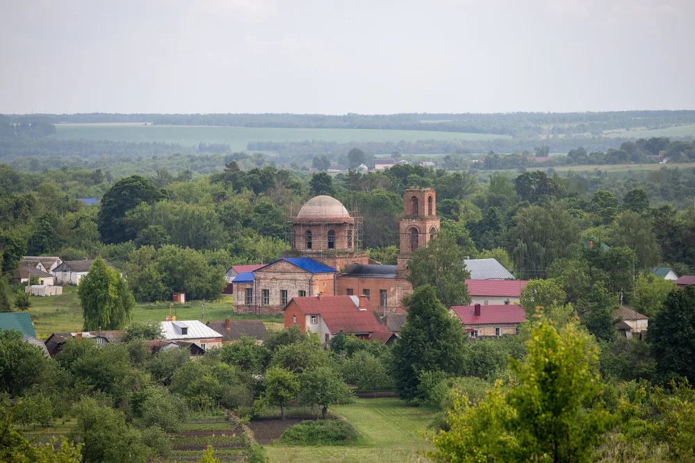 Успенский храм (Черепянь)