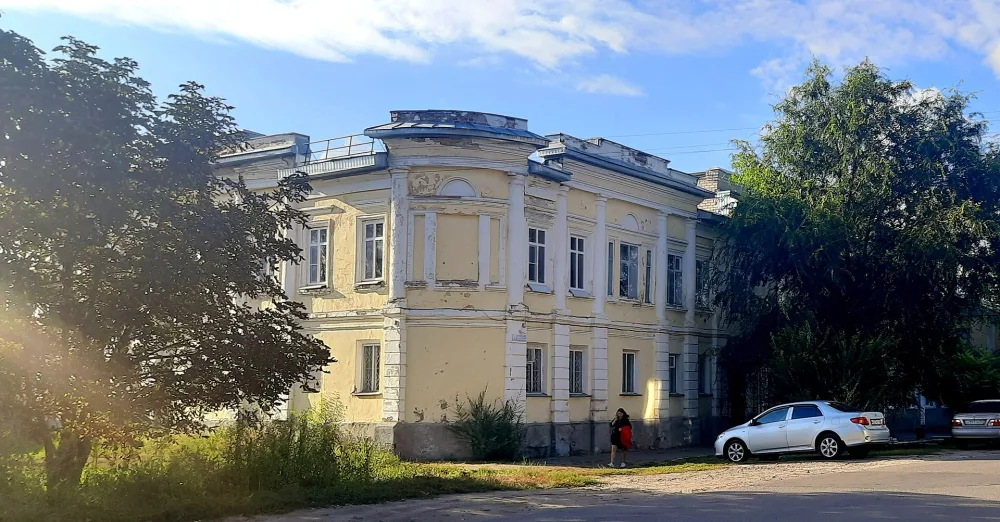 Училище ремесленное