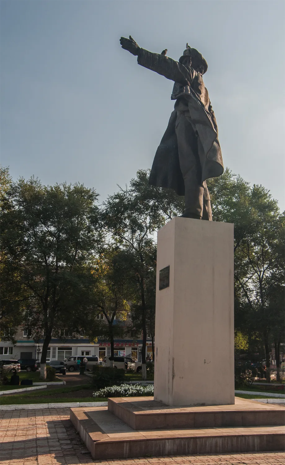 Памятник В.И. Ленину (Уссурийск)