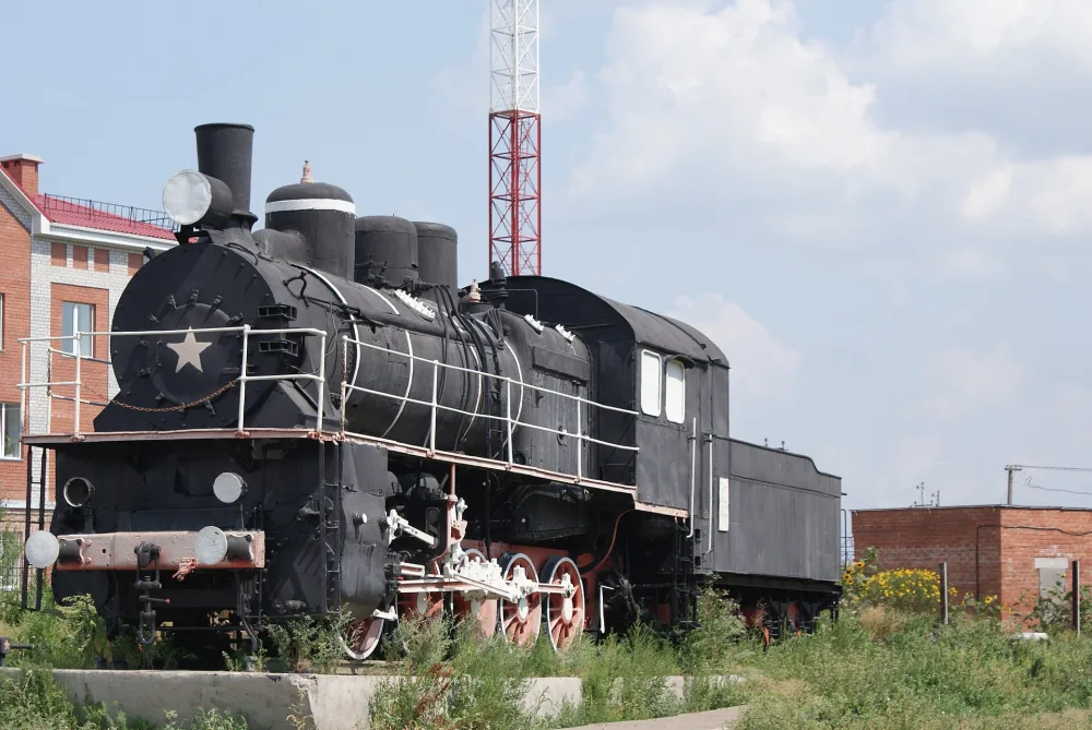 Памятник «Паровоз» (Магнитогорск)