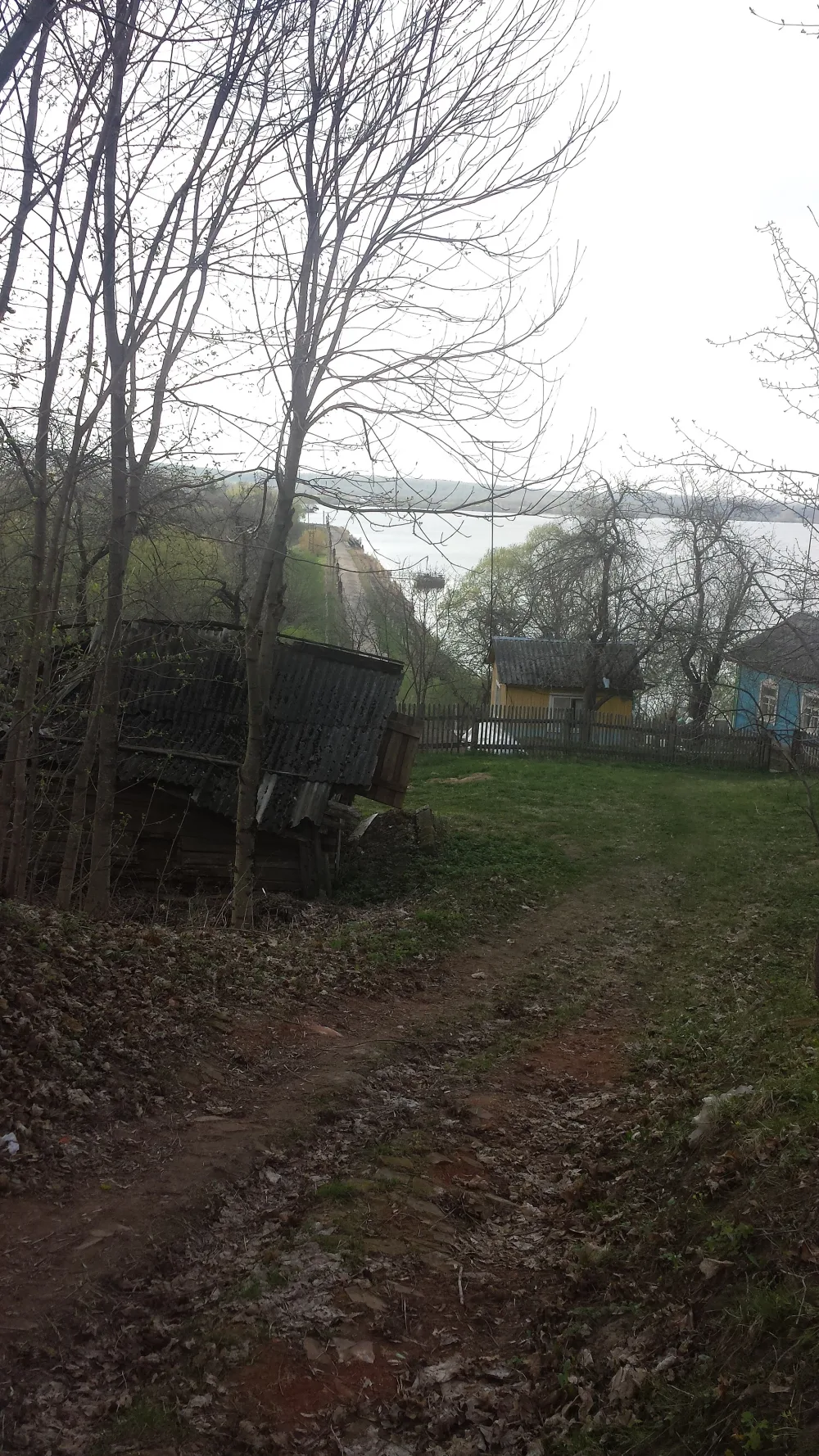 Плотина (Брынь)