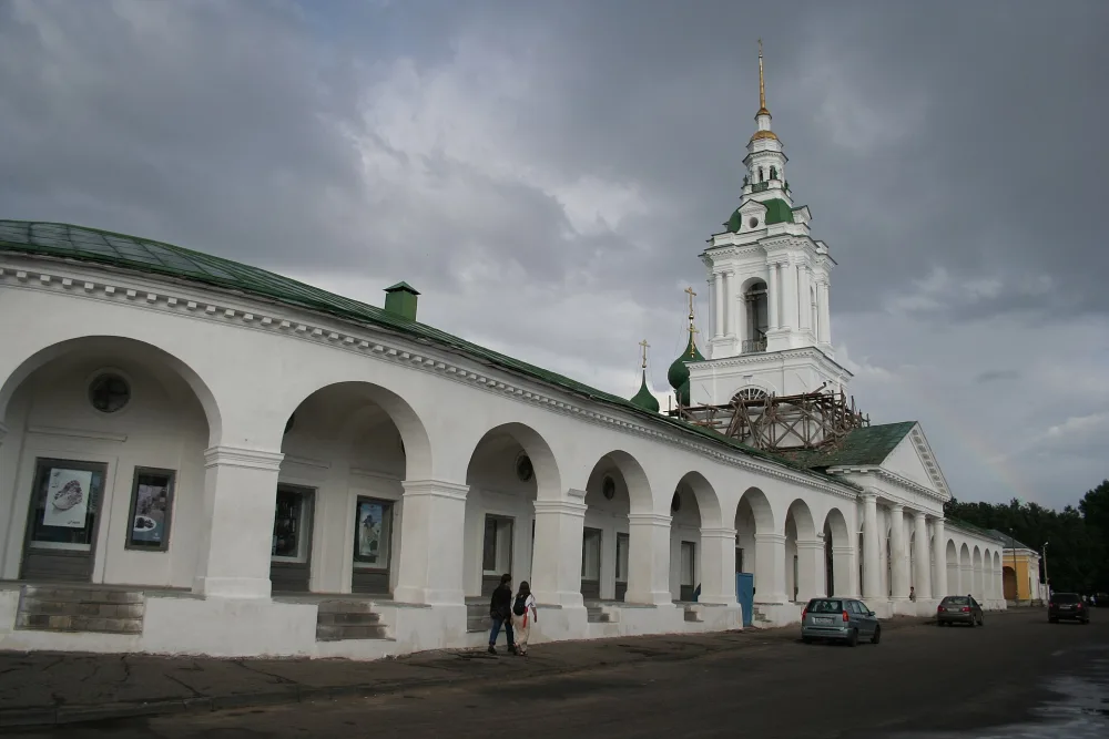Торговые ряды (Кострома)