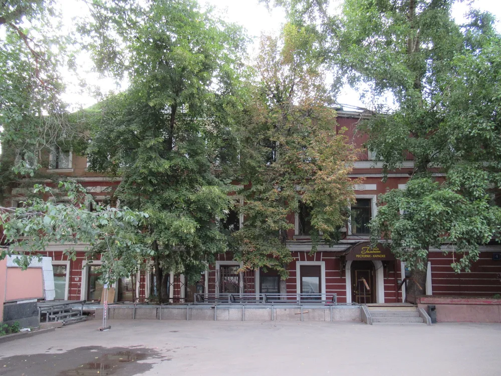 Флигель (Тверской)