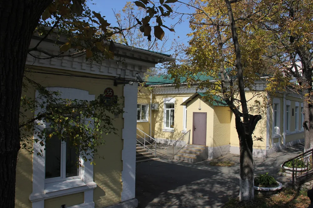 Океанский проспект 35