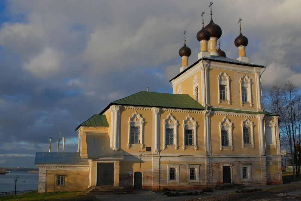 Церковь Флора и Лавра (Углич)