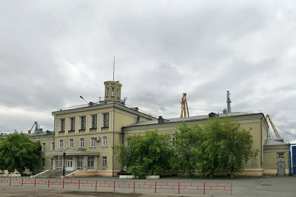 Место первого коммунистического субботника