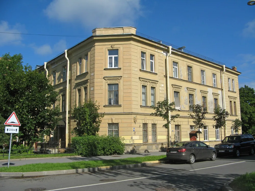 Жилой дом (Кронштадт)