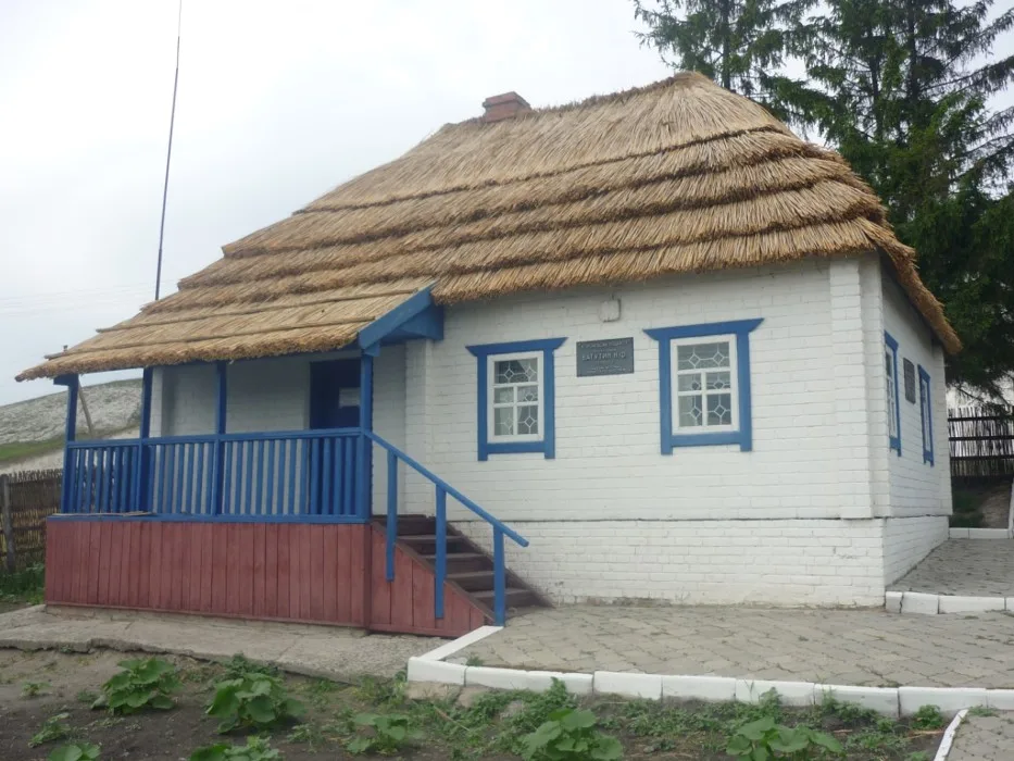 Дом, в котором в 1901 г. родился генерал армии Николай Федорович Ватутин