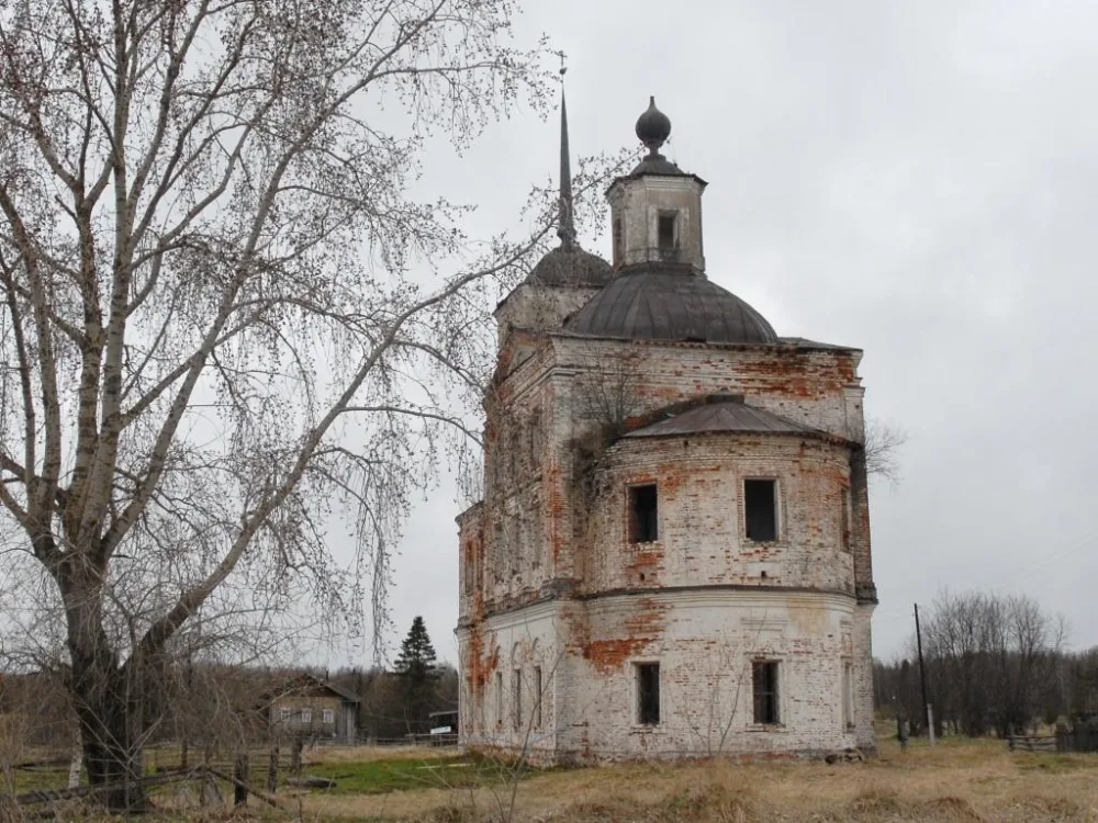 Воскресенская церковь (Урдома (Бережная))