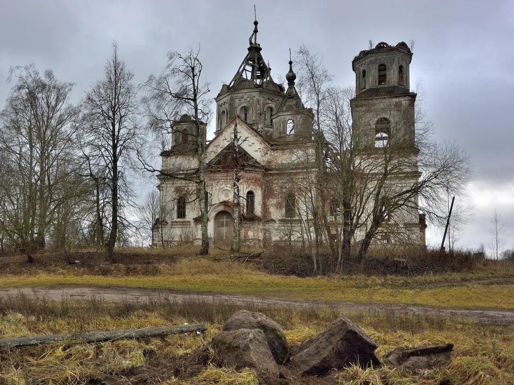 Никольская церковь (Рель)