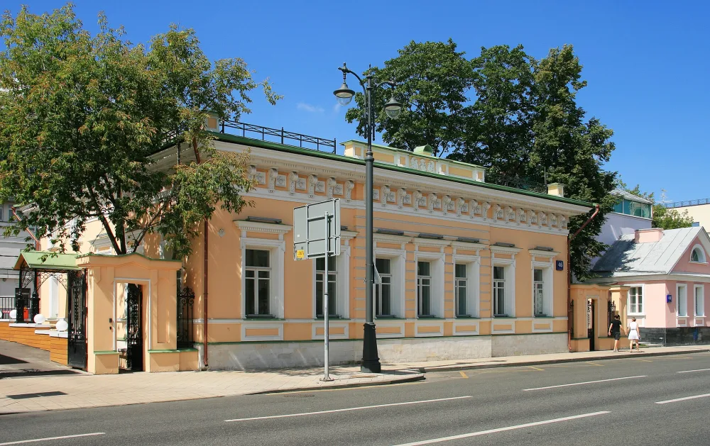 Главный дом (деревянный)