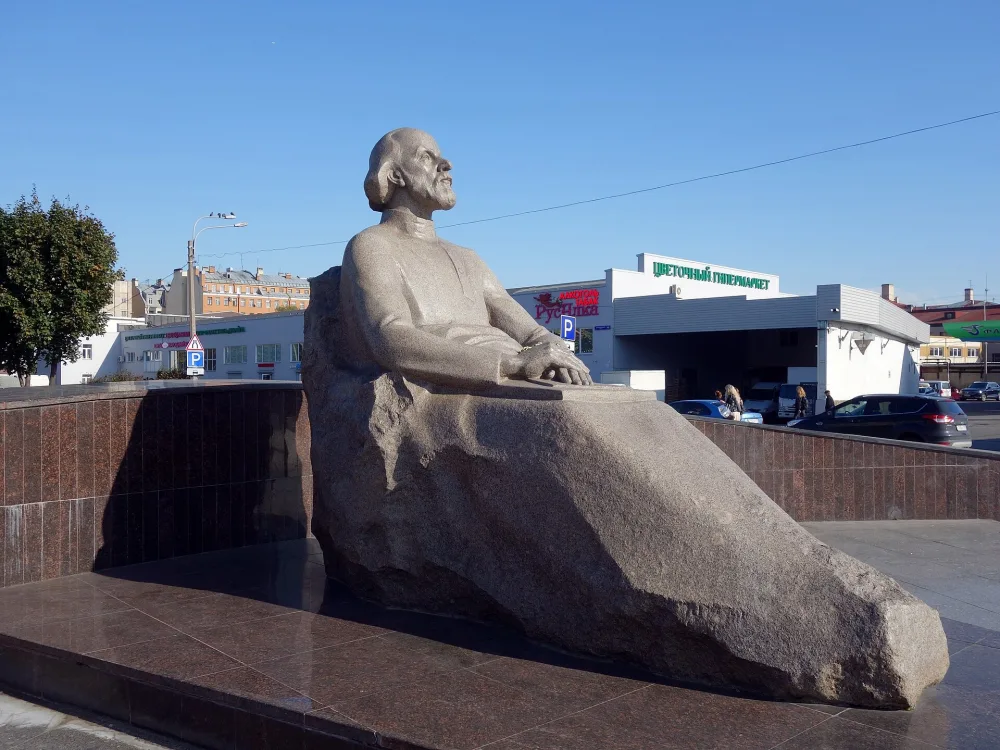 Памятник Константину Циолковскому (Санкт-Петербург)