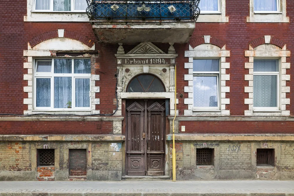 Садовая улица 25