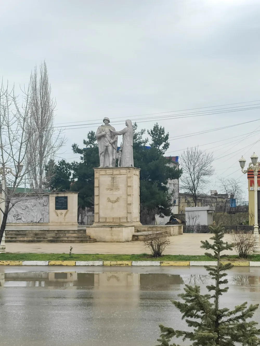 Памятник воинам 345-й стрелковой дивизии (Дербент)