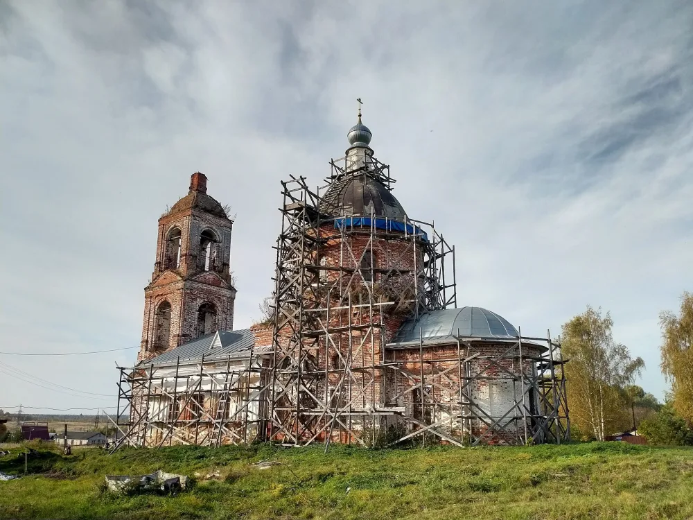 Церковь Казанской иконы Божией Матери (Нила)