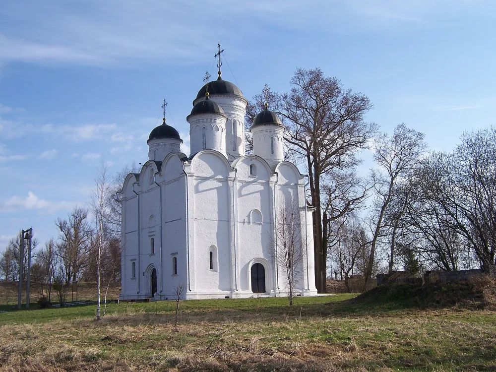 Храм Архангела Михаила