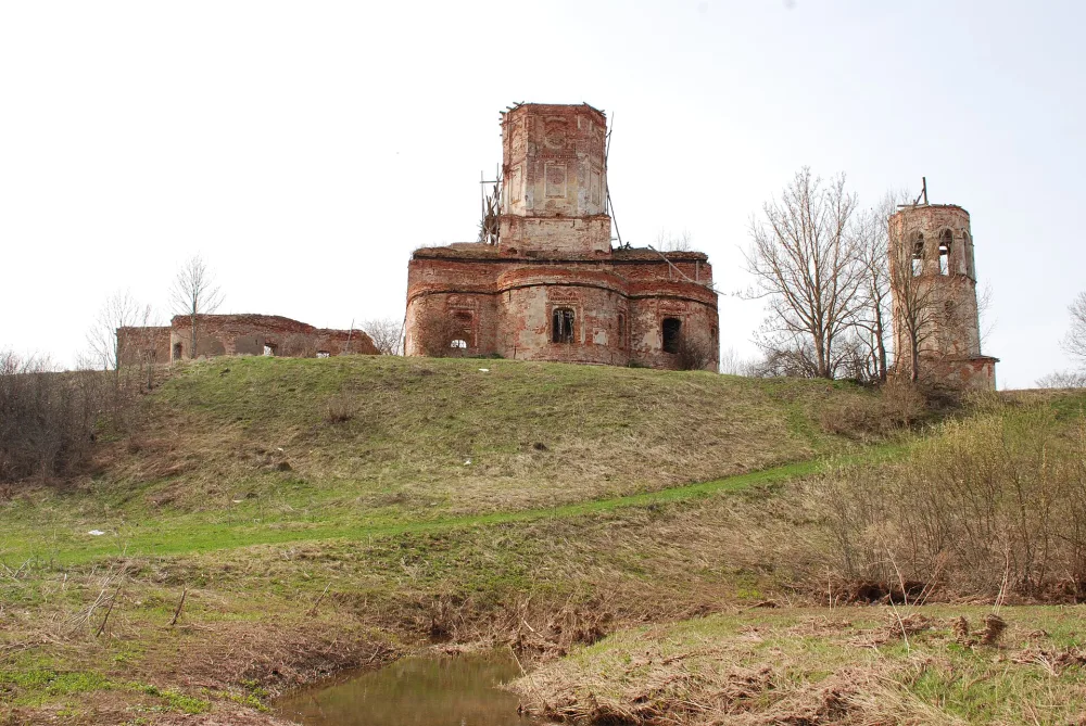 Бурегский монастырь (церковь Николая и собор Воскресения)